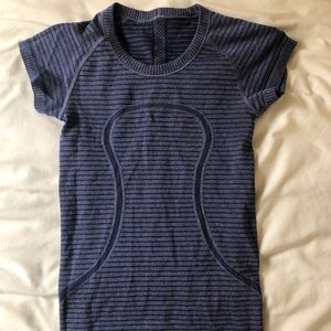 Size 2 lululemon short sleeve swiftly